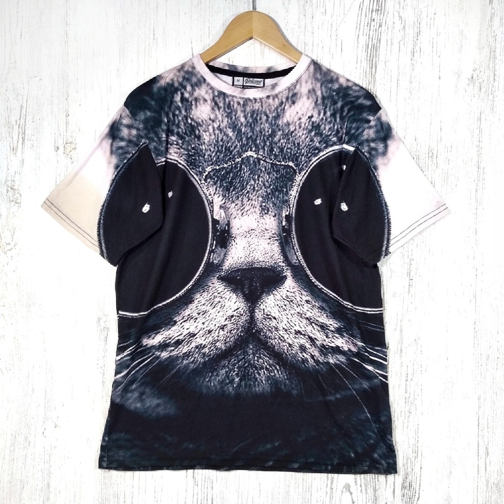 Beloved - cat wearing sun glasses short sleeve tee